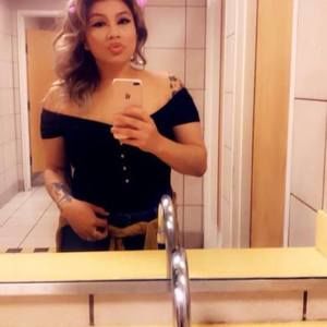 Meet your Posher, Natalie